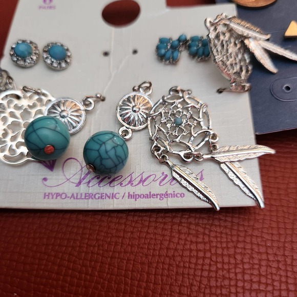 Over 20 NEW Pairs of Nickle Free / Hypoallergenic Earrings Nature, Flowers, Moon - Picture 2 of 14